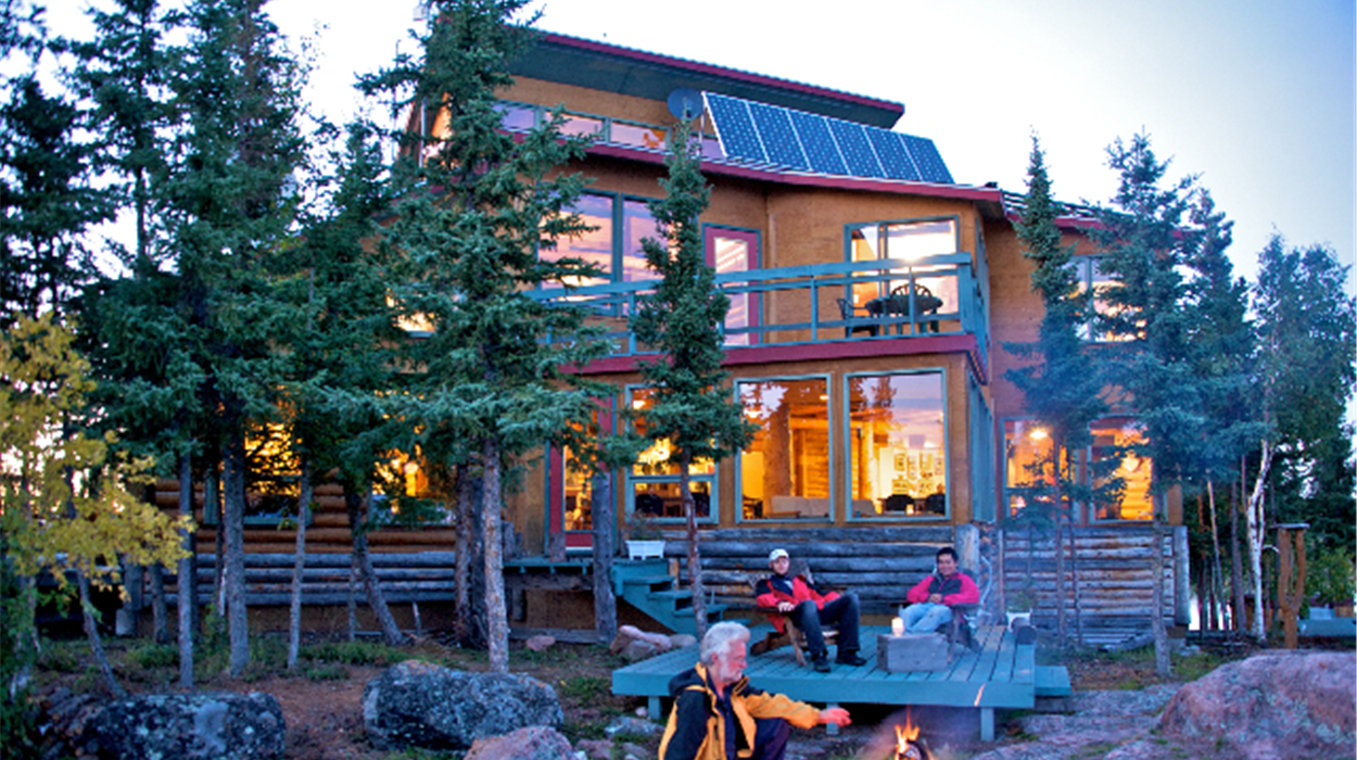 Blachford Lake Lodge