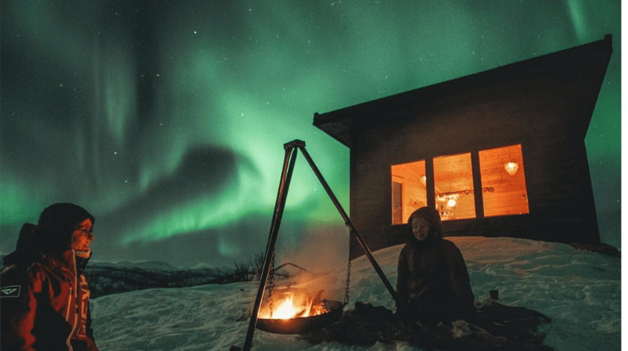 Polar Night Bonfire Trip