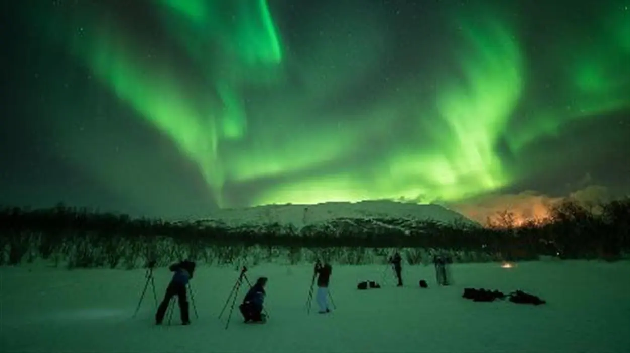 The Ultimate Aurora Photo Adventure