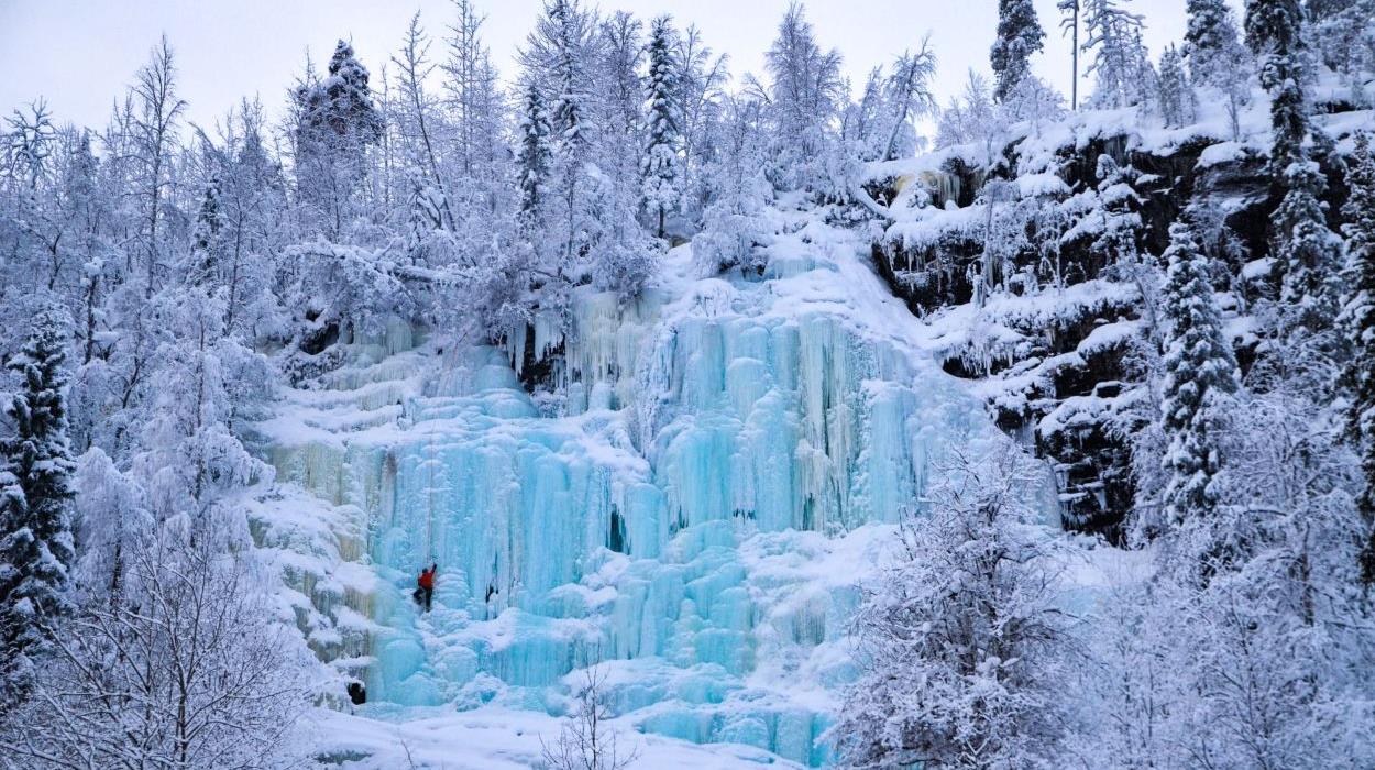 Frozen Waterfall Tour (Silver Birch Resort)