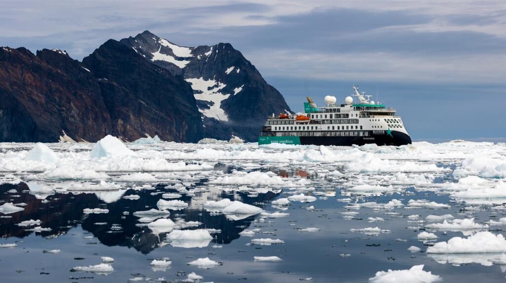 Iceland Expedition Cruises​